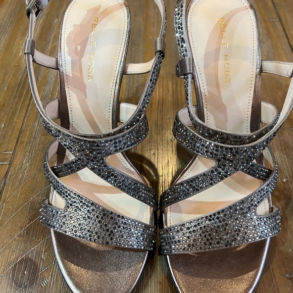 NWOB Pelle Moda pewter pave 4” heels US 7.5 - Picture 7 of 8